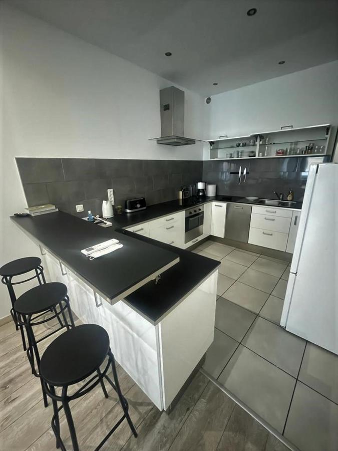 2 Pieces Confort Vieux Cours Saleya Proche Commerces Et Apartamento Niza