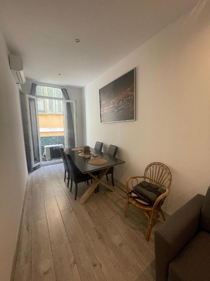 Appartement 2 Pieces Confort Vieux Cours Saleya Proche Commerces Et *