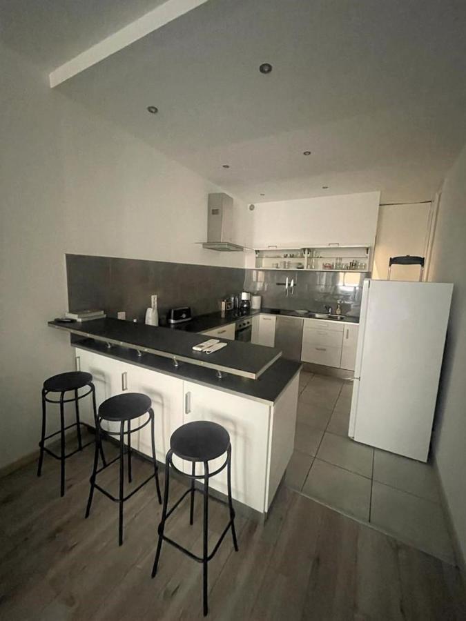 2 Pieces Confort Vieux Cours Saleya Proche Commerces Et Nizza